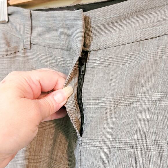 T Tahari mocha wool blend glen plaid flared mid rise dress pants size 4 - Picture 12 of 16